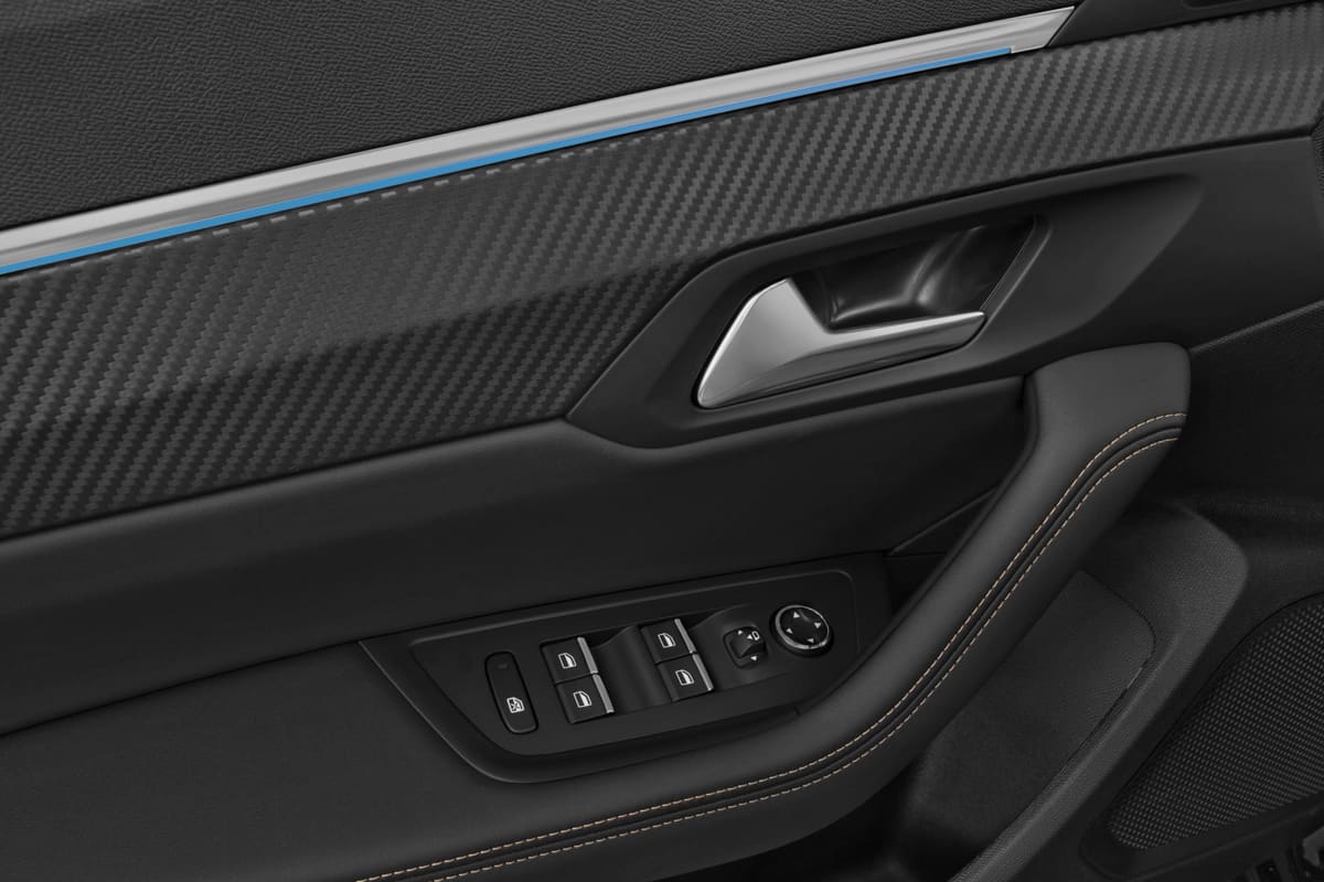 Türsteuerung eines Peugeot 508 SW PSE