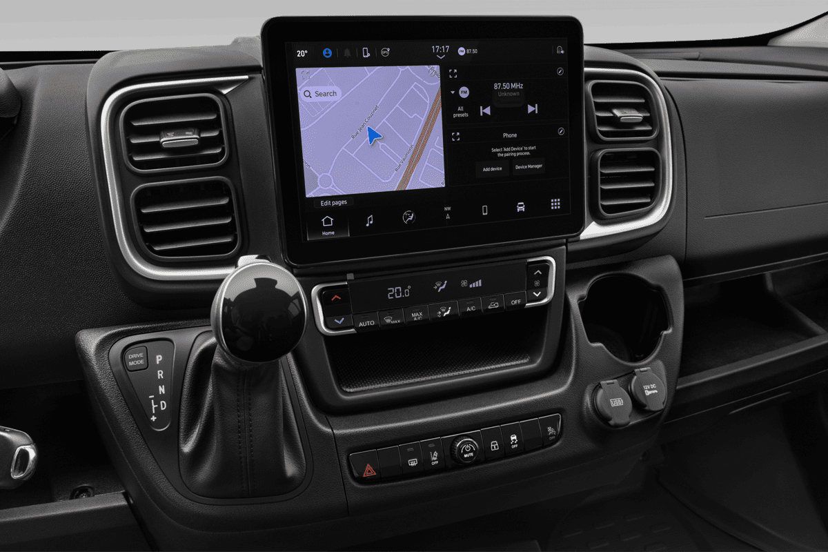 Mittelkonsole eines Peugeot e-Boxer