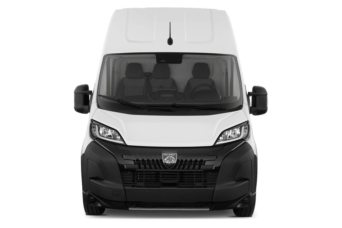 Frontansicht eines Peugeot Boxer Kastenwagen, freigestellt