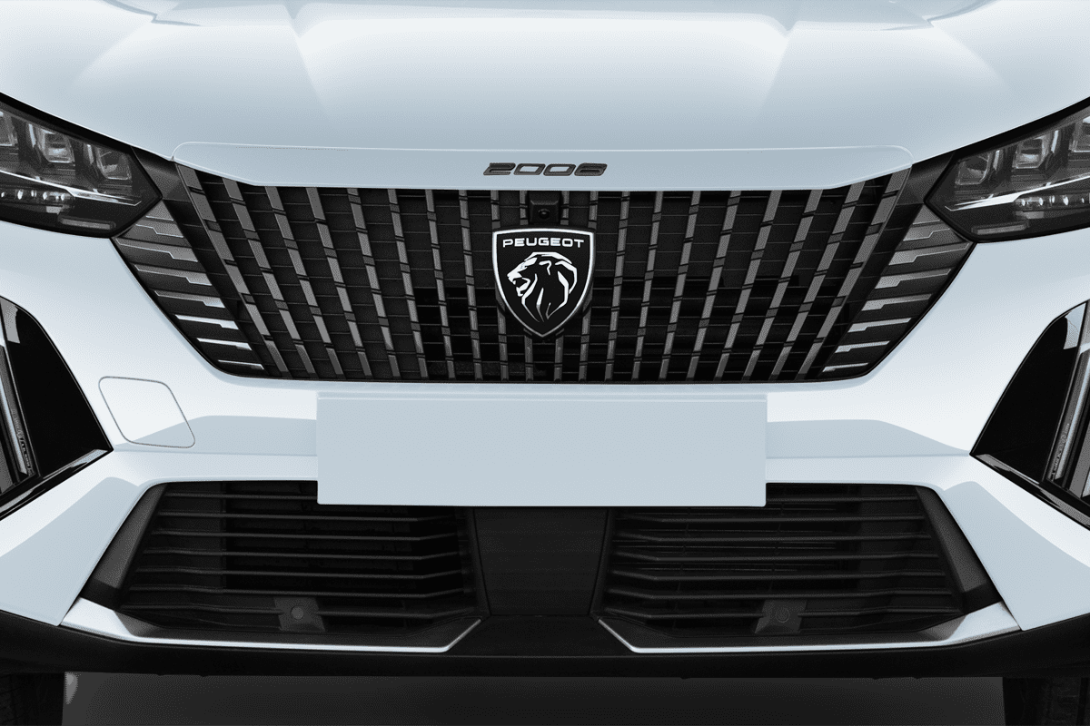 Kühlergrill eines Peugeot e-2008