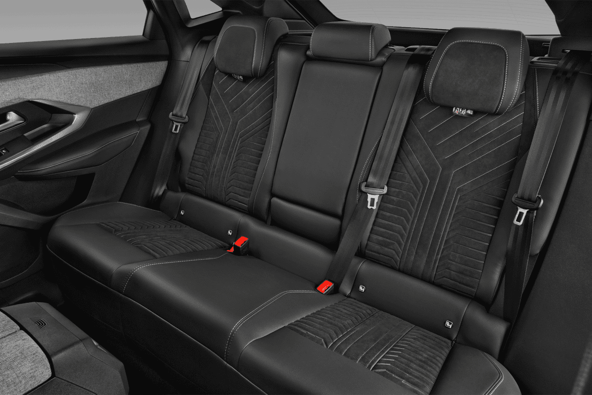 Rücksitzbank eines Peugeot 3008 Hybrid 