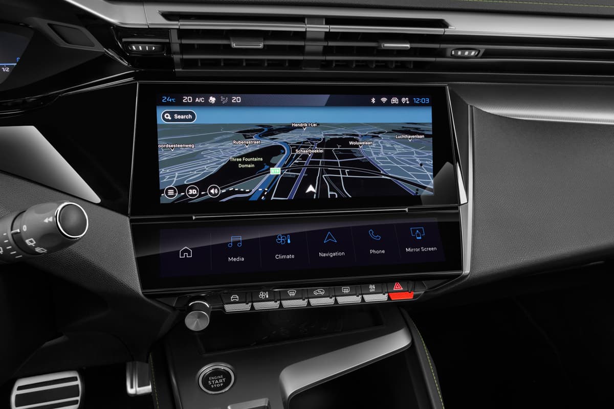 Mittelkonsole eines Peugeot e308