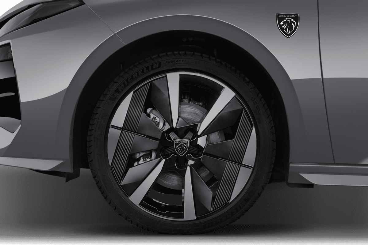 Radkappe oder Felge eines Peugeot e308