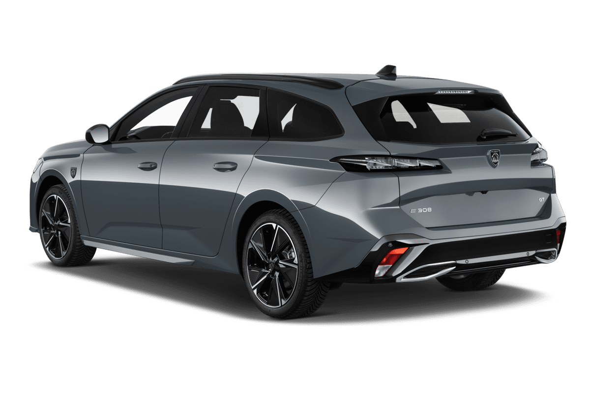 Schräge Heckansicht eines Peugeot e308 SW, freigestellt