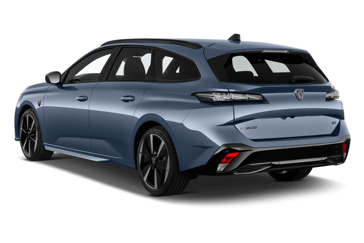 Schräge Heckansicht eines Peugeot e308 SW, freigestellt