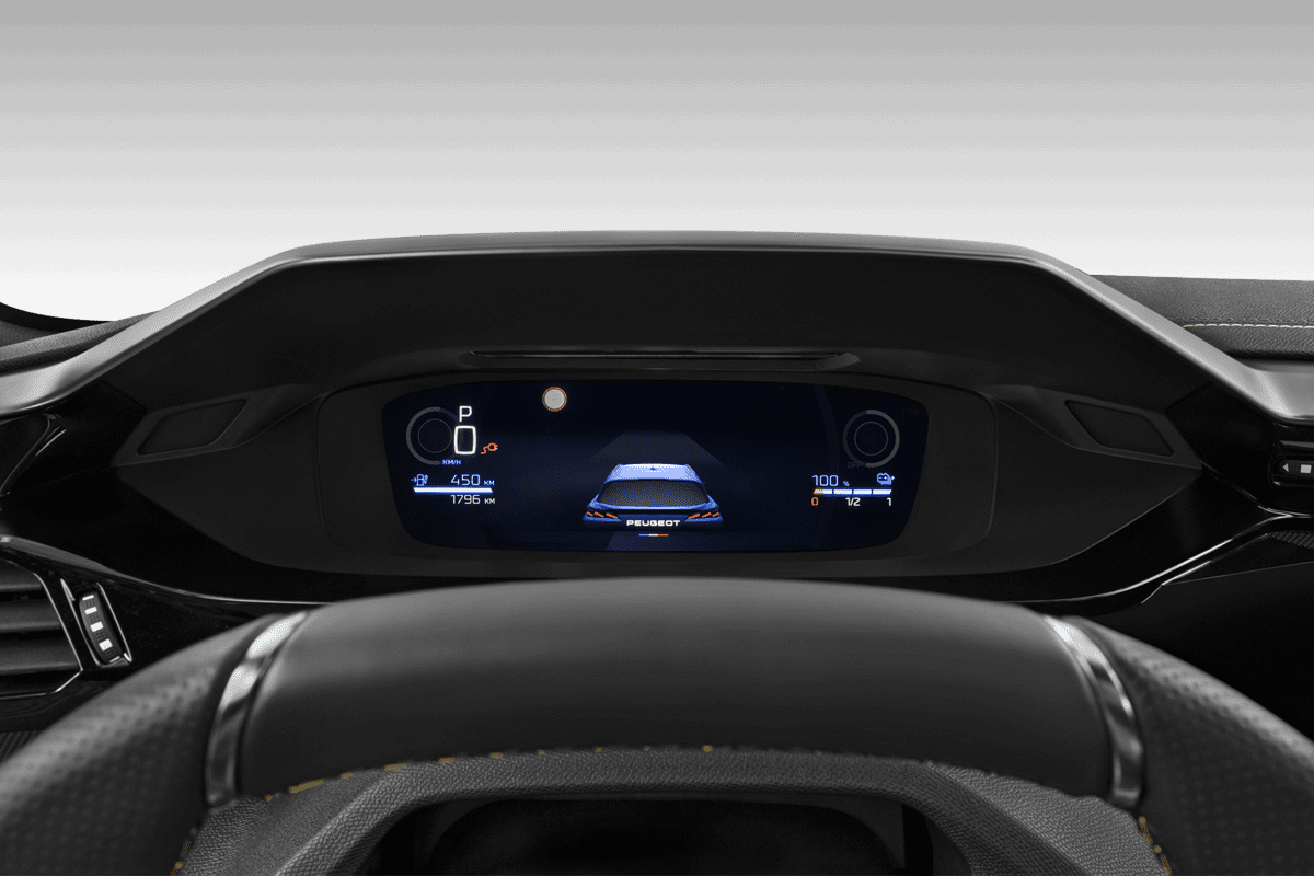 Kombiinstrument eines Peugeot e308 SW