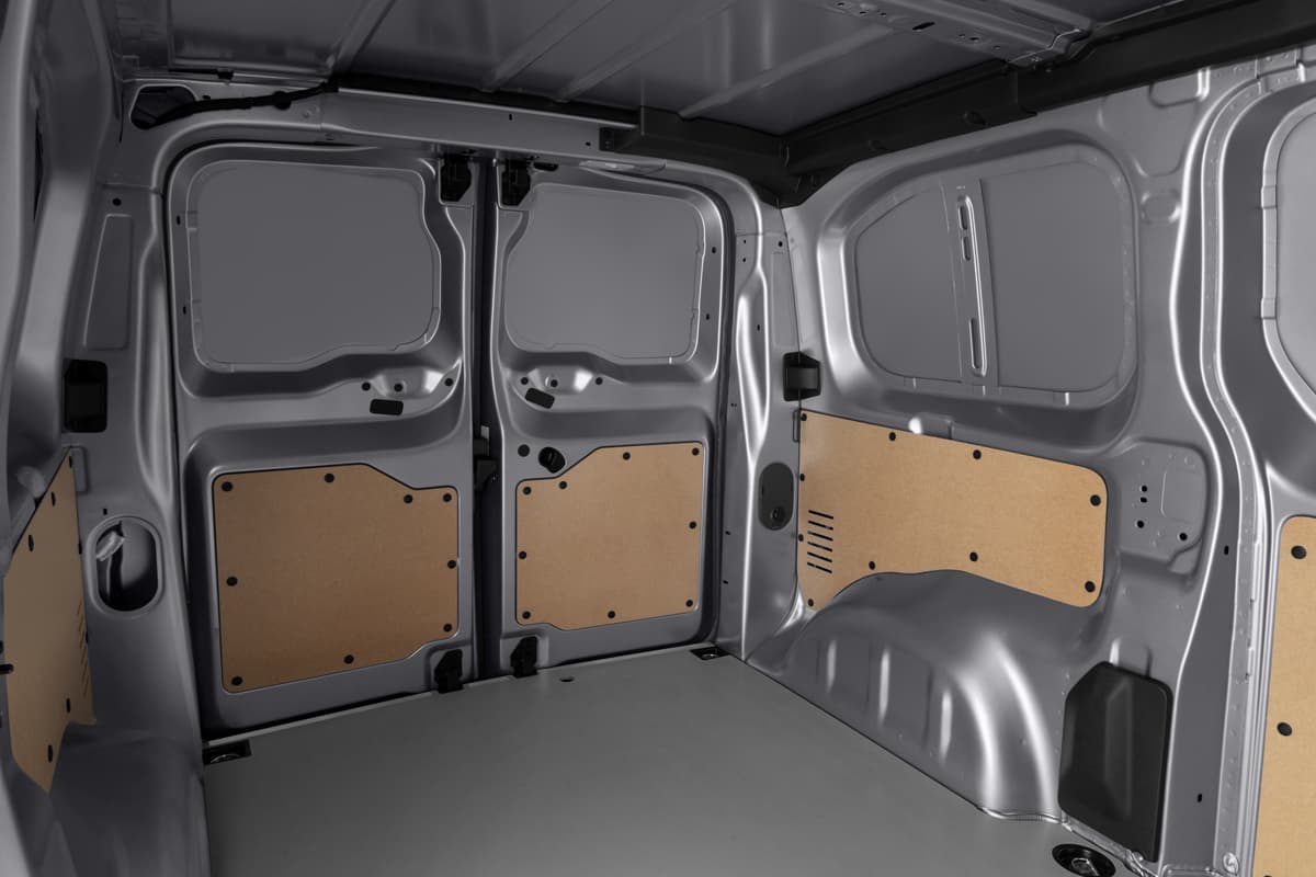 Rücksitzbank eines Peugeot E-Expert Kastenwagen 