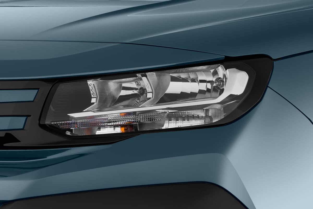 Frontscheinwerfer eines Peugeot e-Partner Kastenwagen