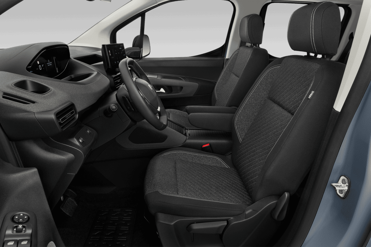 Vordersitze eines Peugeot e-Rifter