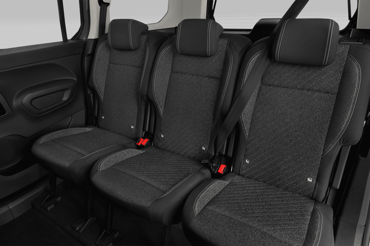 Rücksitzbank eines Peugeot e-Rifter
