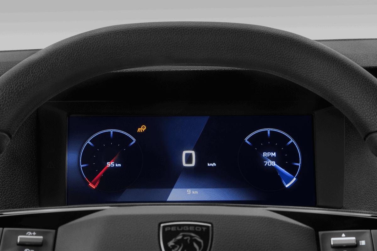 Kombiinstrument eines Peugeot Expert Kastenwagen