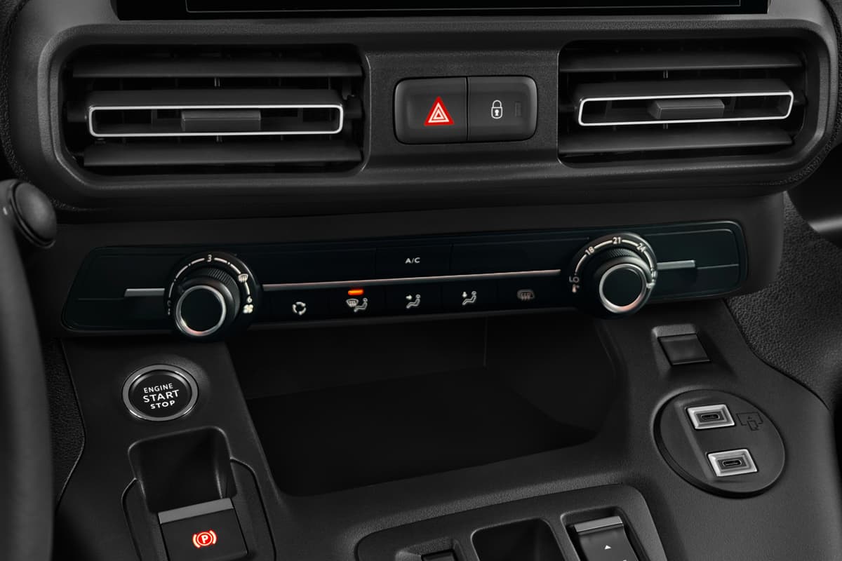 Klimasteuerung eines Peugeot Partner Kastenwagen