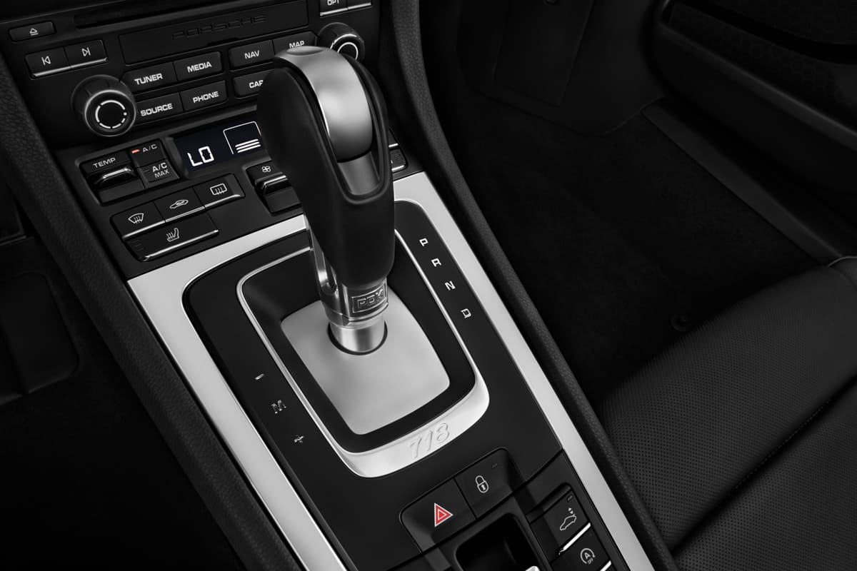 Schaltknüppel eines Porsche 718 Boxster