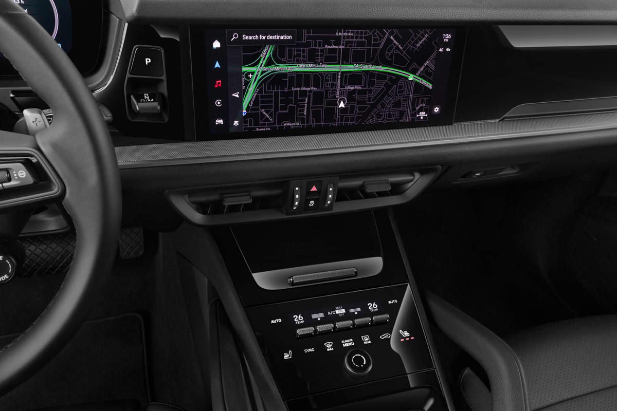 Mittelkonsole eines Porsche Cayenne