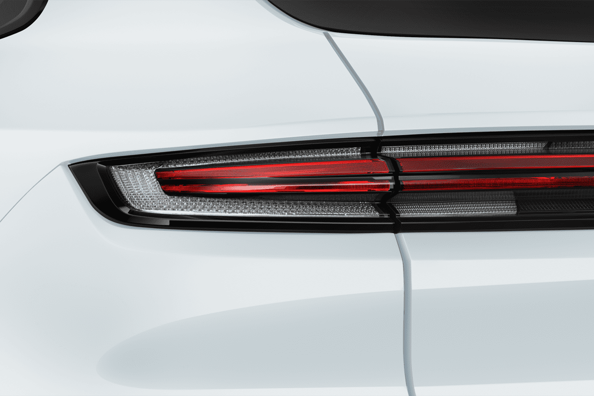 Heckleuchten eines Porsche Cayenne