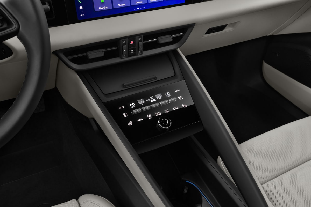 Schaltknüppel eines Porsche Macan BEV