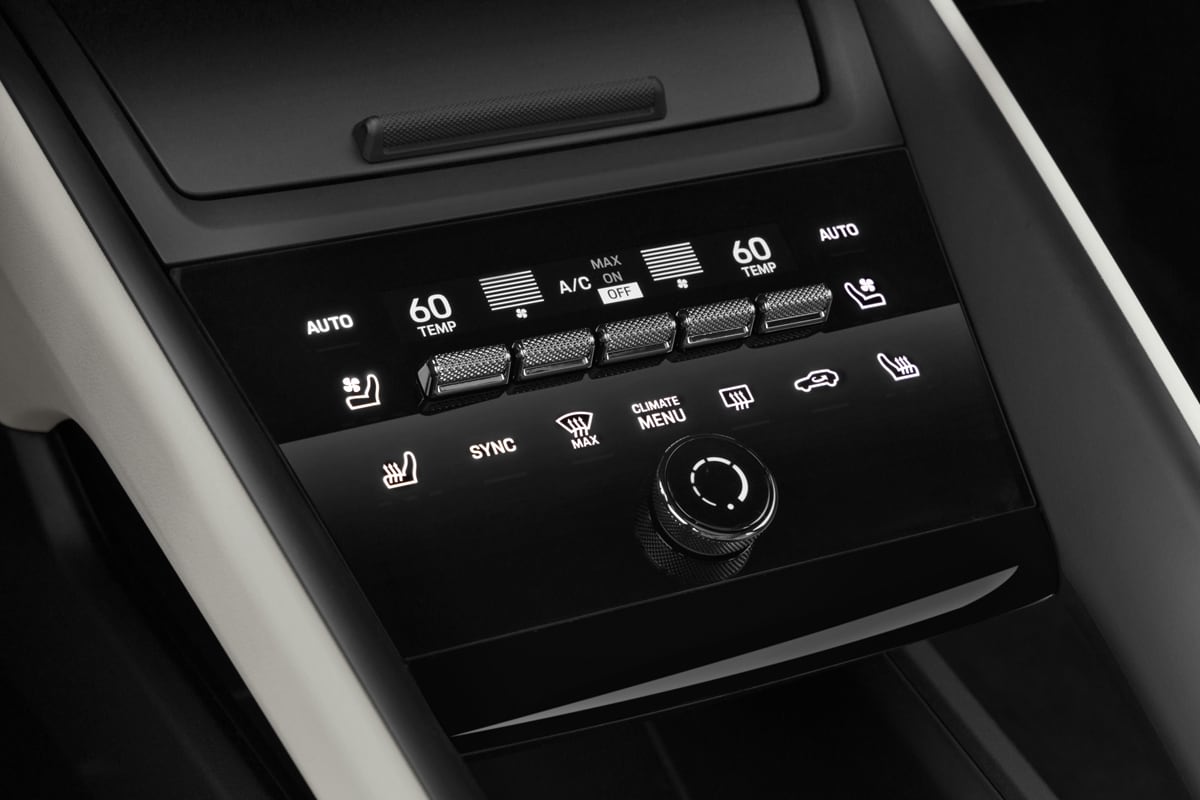 Klimasteuerung eines Porsche Macan BEV