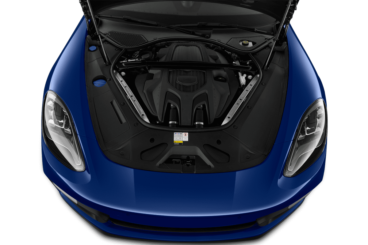 Motorraum eines Porsche Panamera