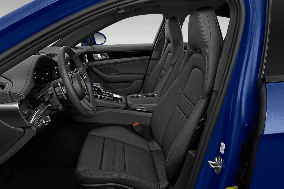 Vordersitze eines Porsche Panamera
