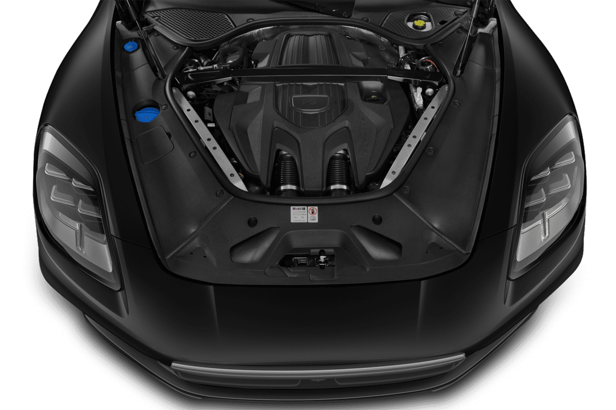 Motorraum eines Porsche Panamera (KI-generiert)