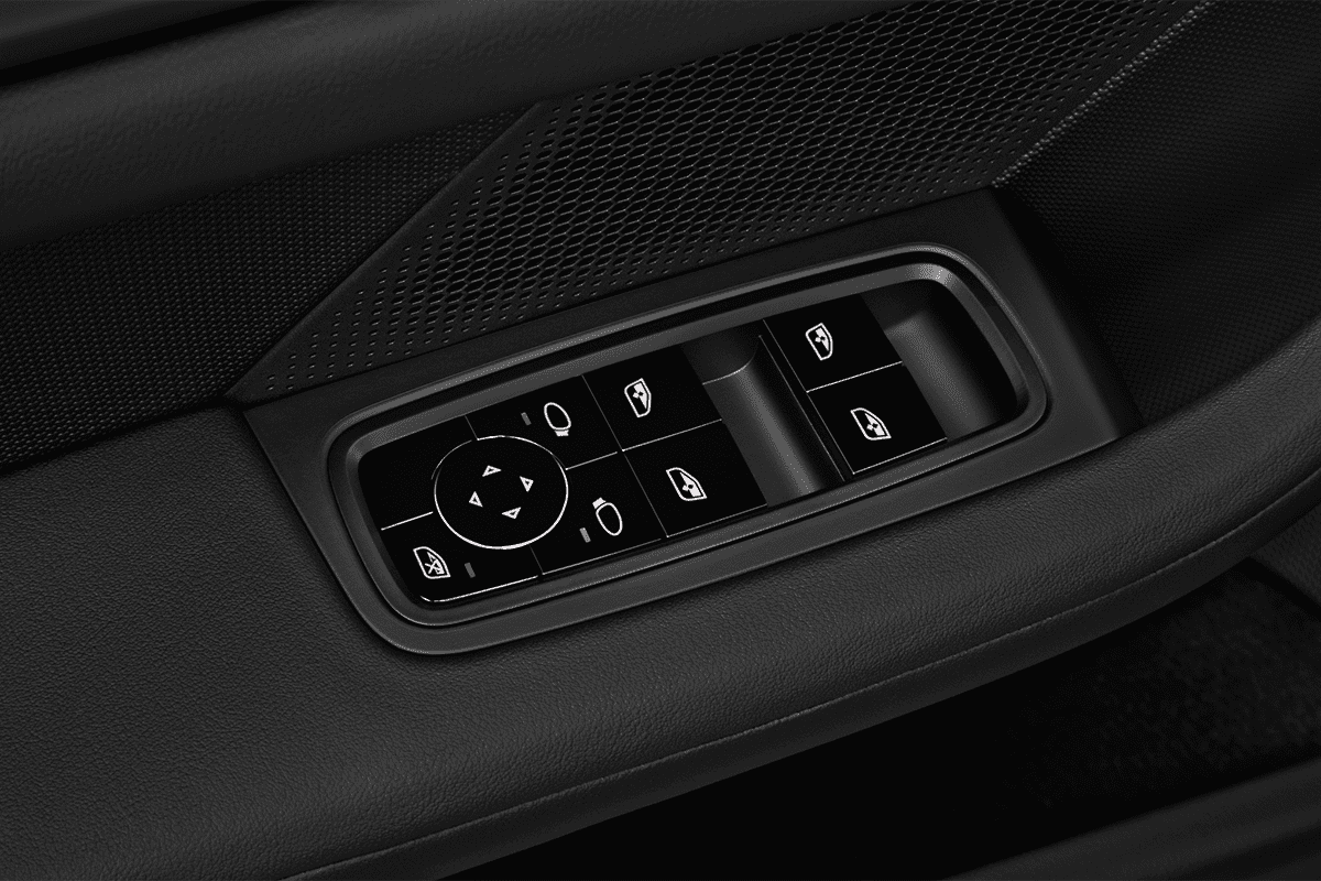 Türsteuerung eines Porsche Taycan