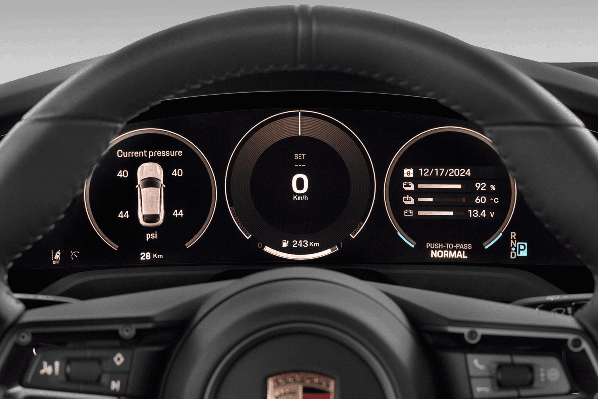 Kombiinstrument eines Porsche Taycan Cross Turismo