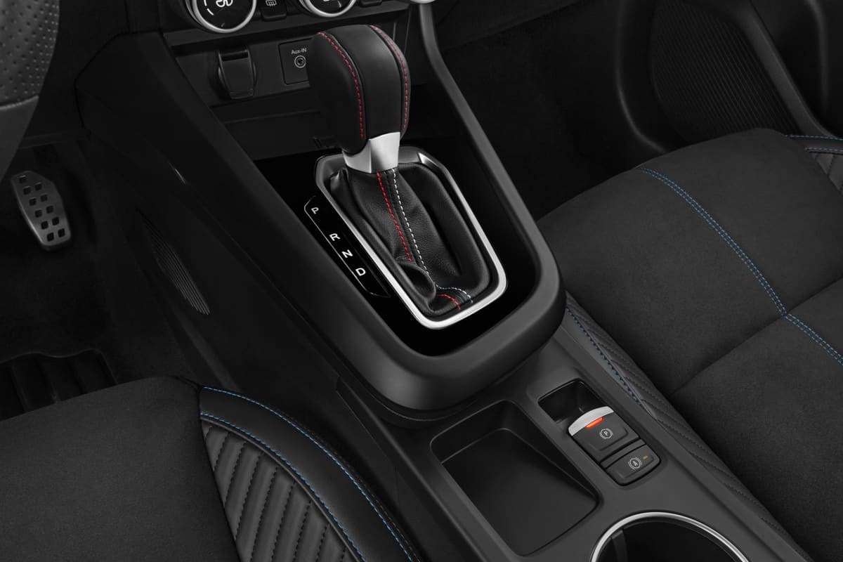 Schaltknüppel eines Renault Arkana Hybrid