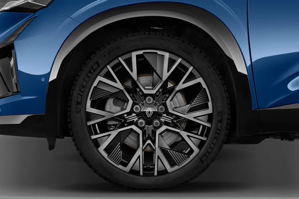 Radkappe oder Felge eines Renault Austral Hybrid