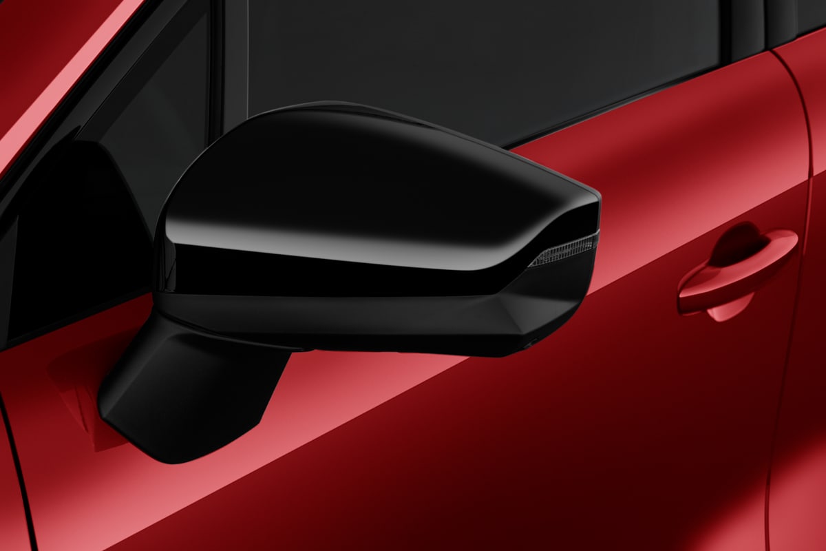 Rückspiegel eines Renault Clio Hybrid (neues Modell)