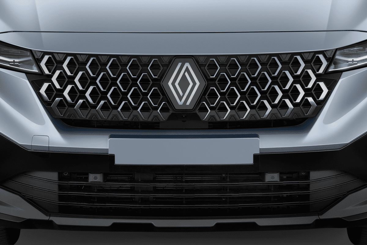Kühlergrill eines Renault Espace Hybrid 