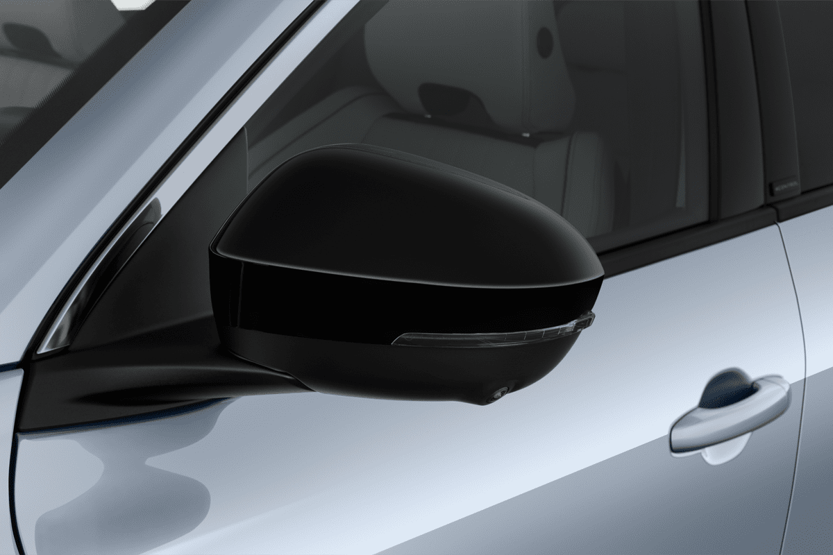 Rückspiegel eines Renault Espace Hybrid 