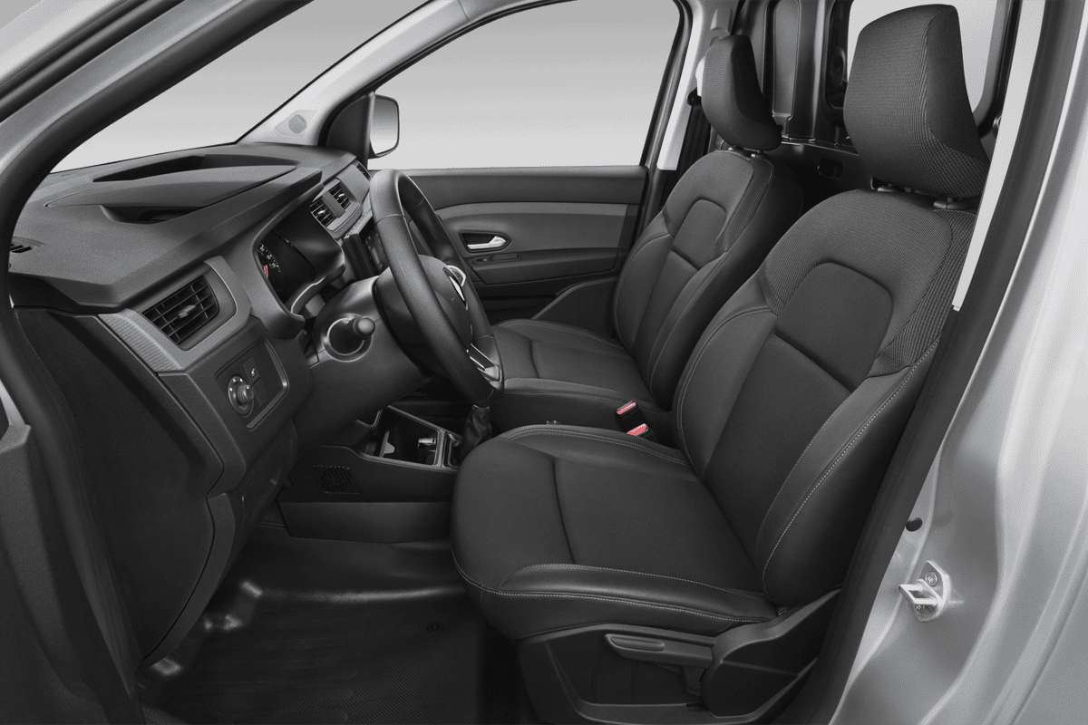 Vordersitze eines Renault Express