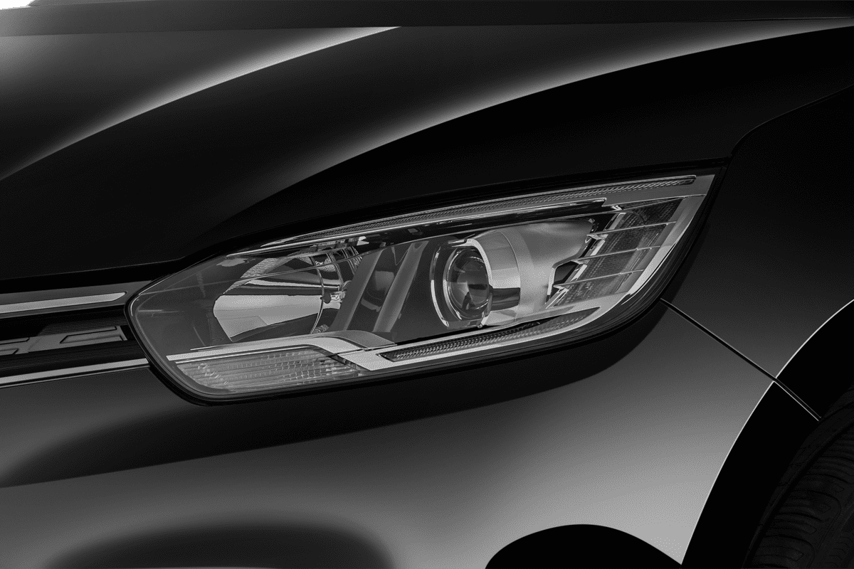 Frontscheinwerfer eines Renault Grand Scenic