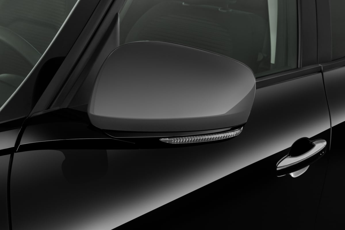 Rückspiegel eines Renault Grand Scenic