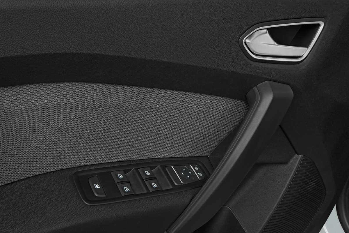 TĂĽrsteuerung eines Renault Kangoo