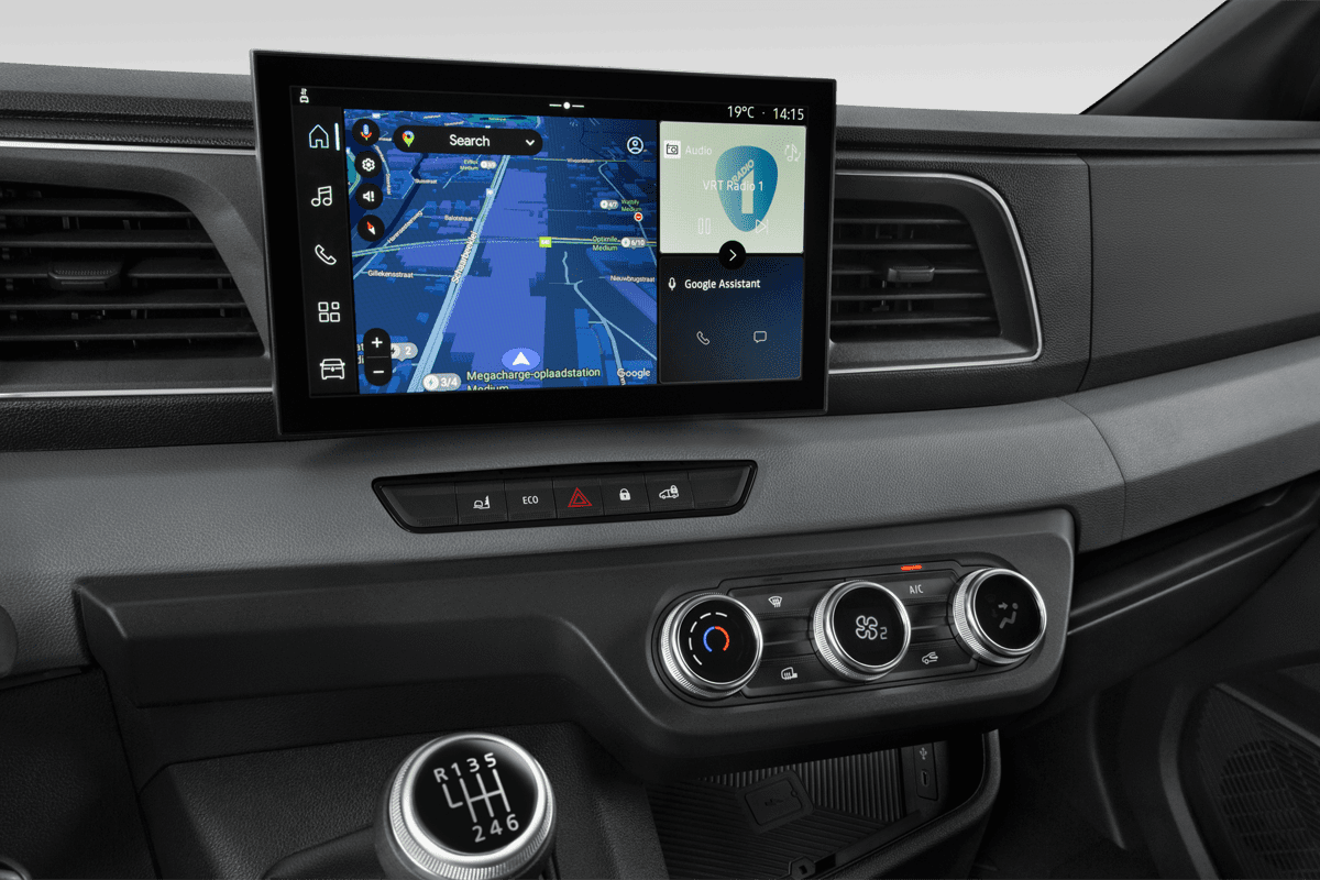 Mittelkonsole eines Renault Master Normal Kastenwagen