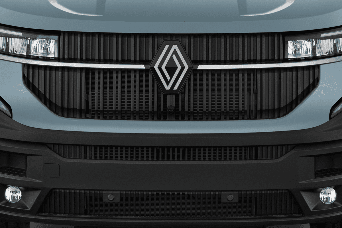 Kühlergrill eines Renault Master E-Tech