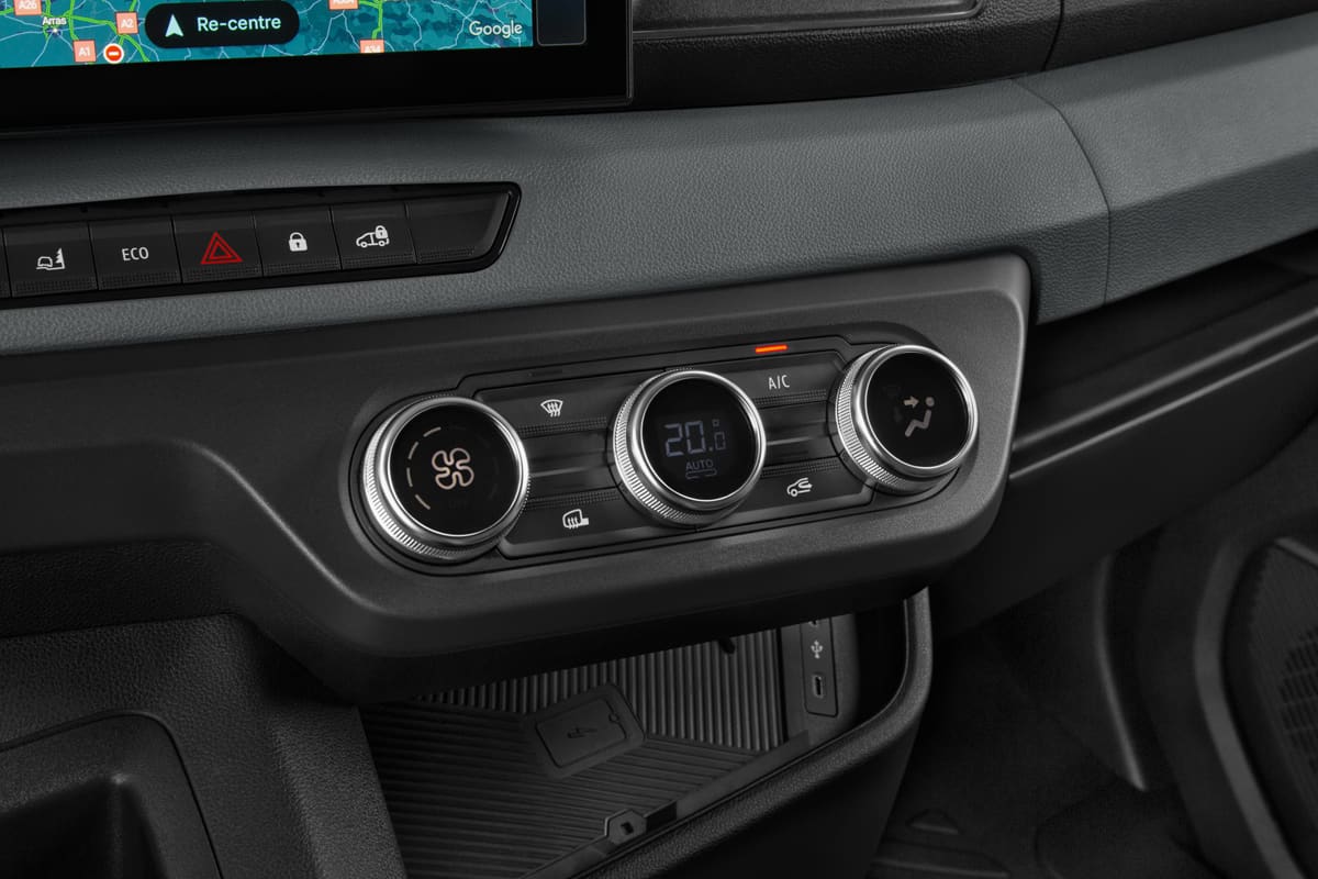 Klimasteuerung eines Renault Master E-Tech