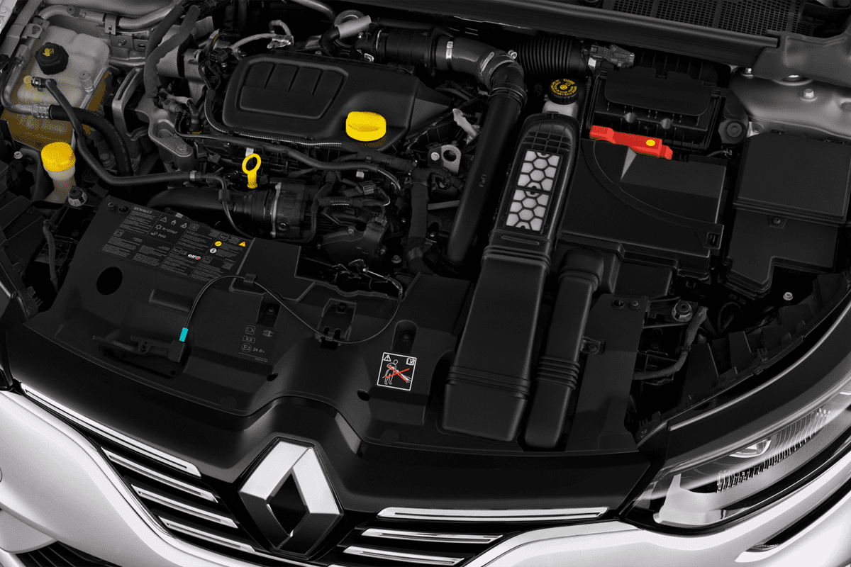 Motorraum eines Renault Megane RS