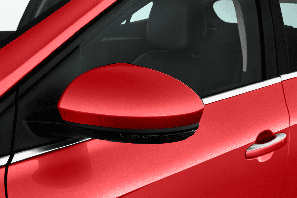 Rückspiegel eines Renault Megane 5-türig