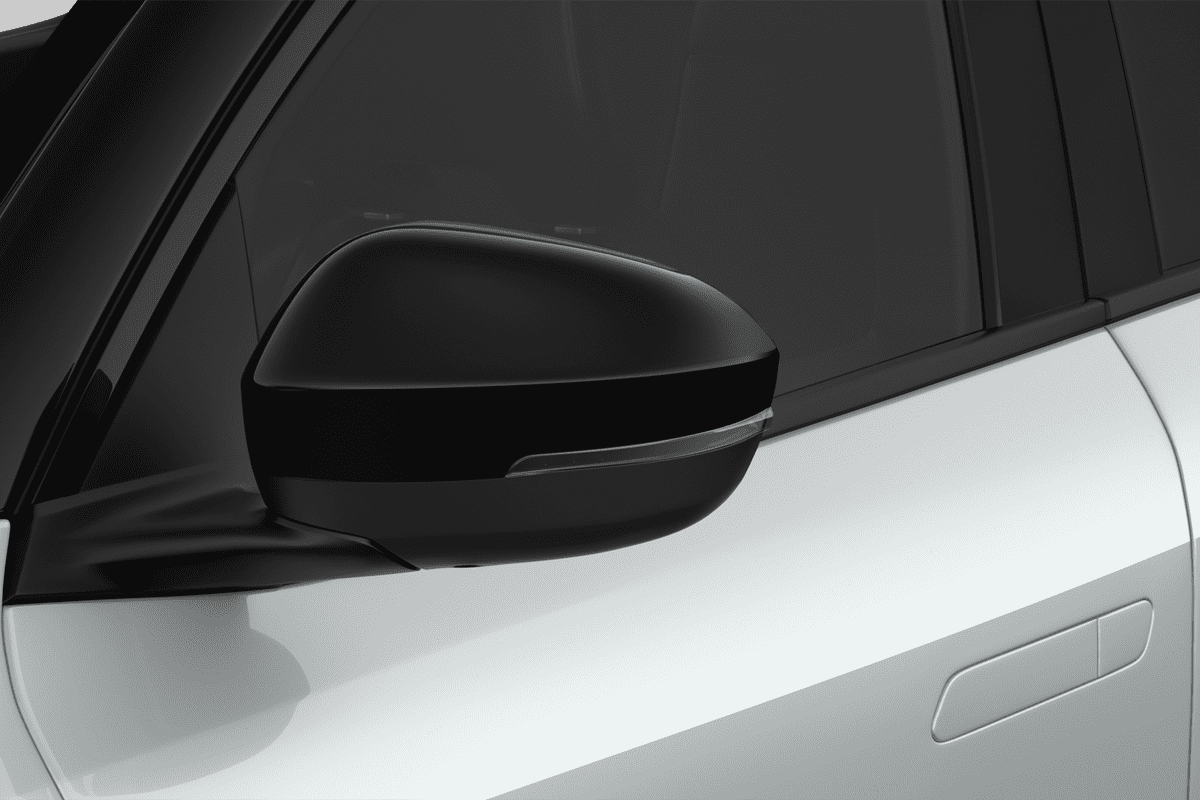 Rückspiegel eines Renault Scenic E-Tech 