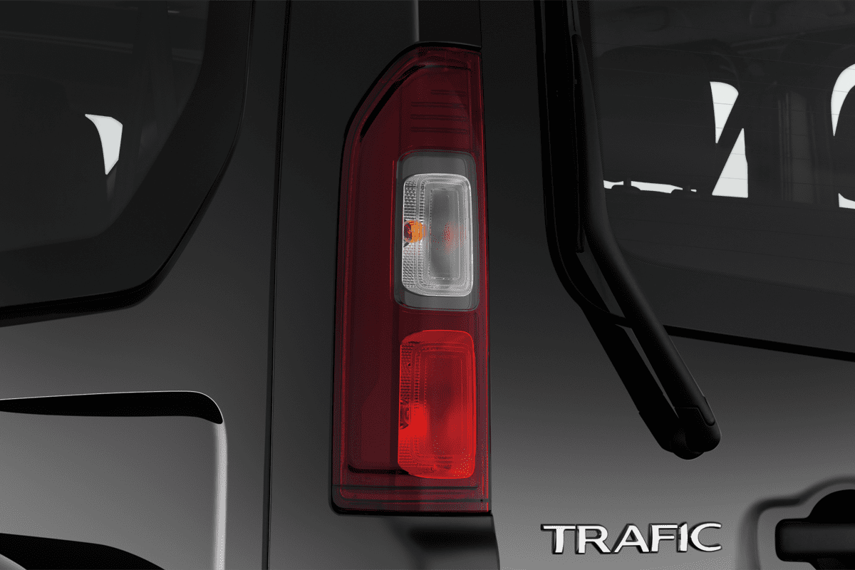 Heckleuchten eines Renault Trafic Kombi