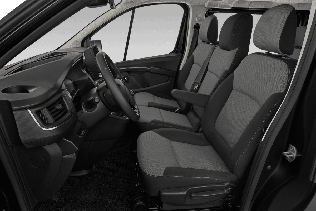 Vordersitze eines Renault Trafic Kombi