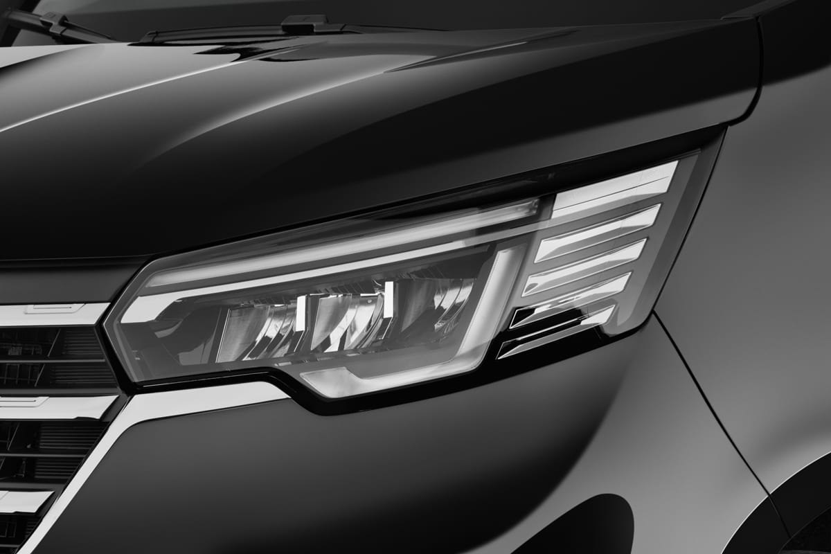 Frontscheinwerfer eines Renault Trafic Normal Kastenwagen 