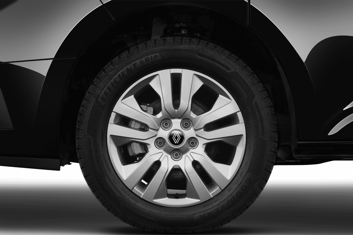 Radkappe oder Felge eines Renault Trafic Normal Kastenwagen 