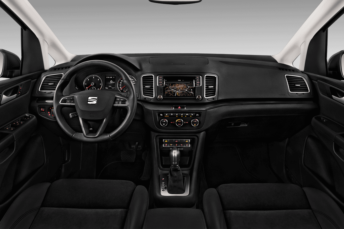 Armaturenbrett eines Seat Alhambra