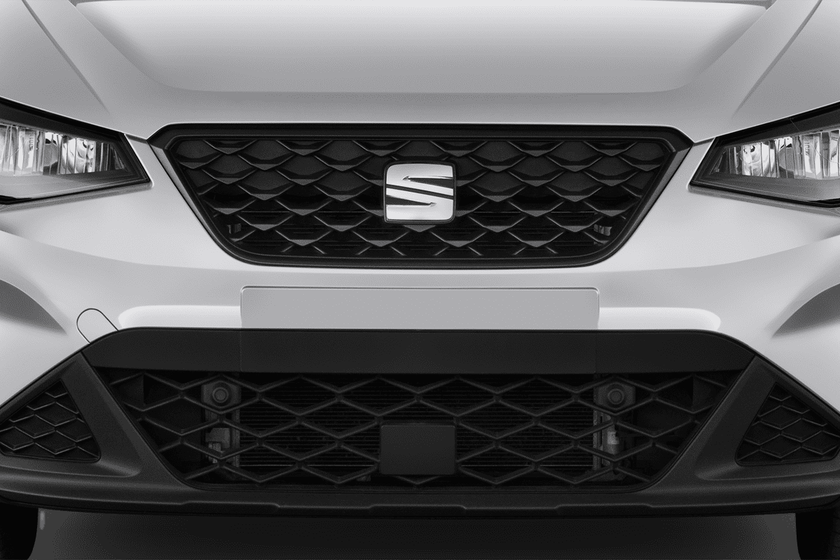 Kühlergrill eines Seat Arona Road Edition
