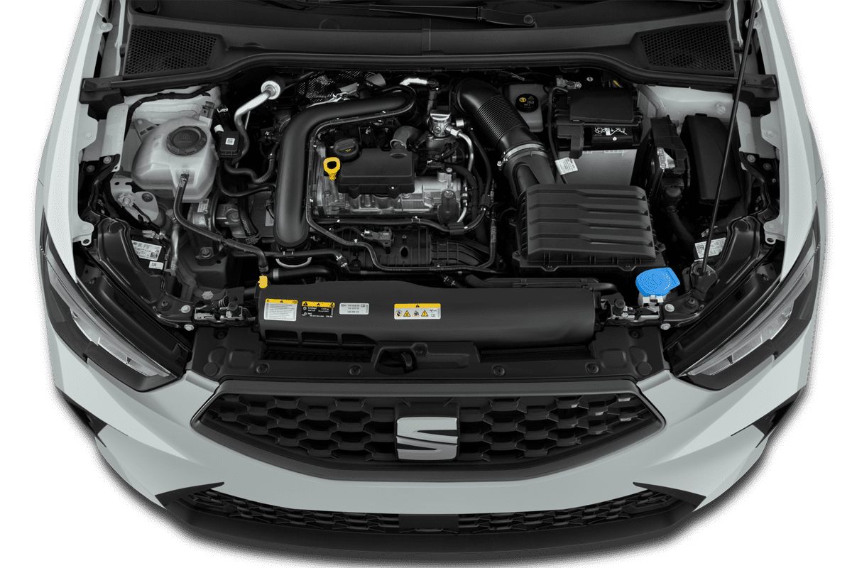 Motorraum eines Seat Ibiza