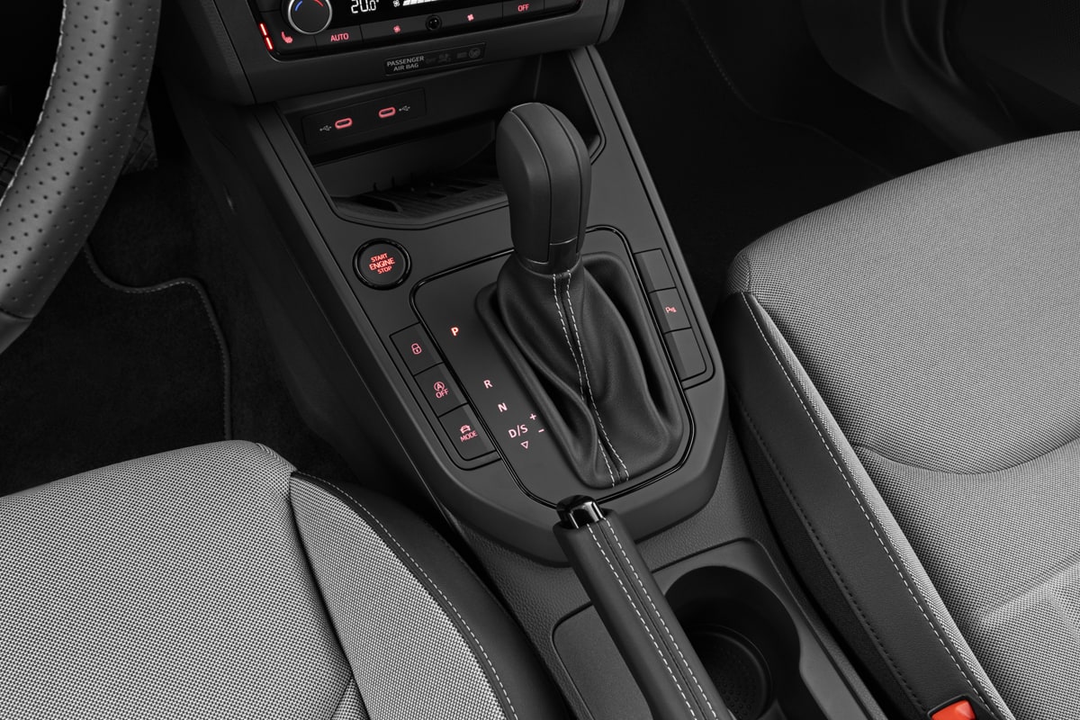 Schaltknüppel eines Seat Ibiza