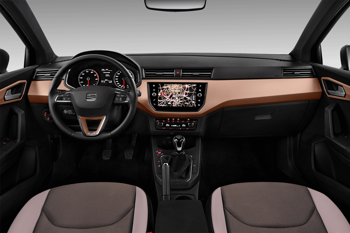 Armaturenbrett eines Seat Ibiza Black Edition